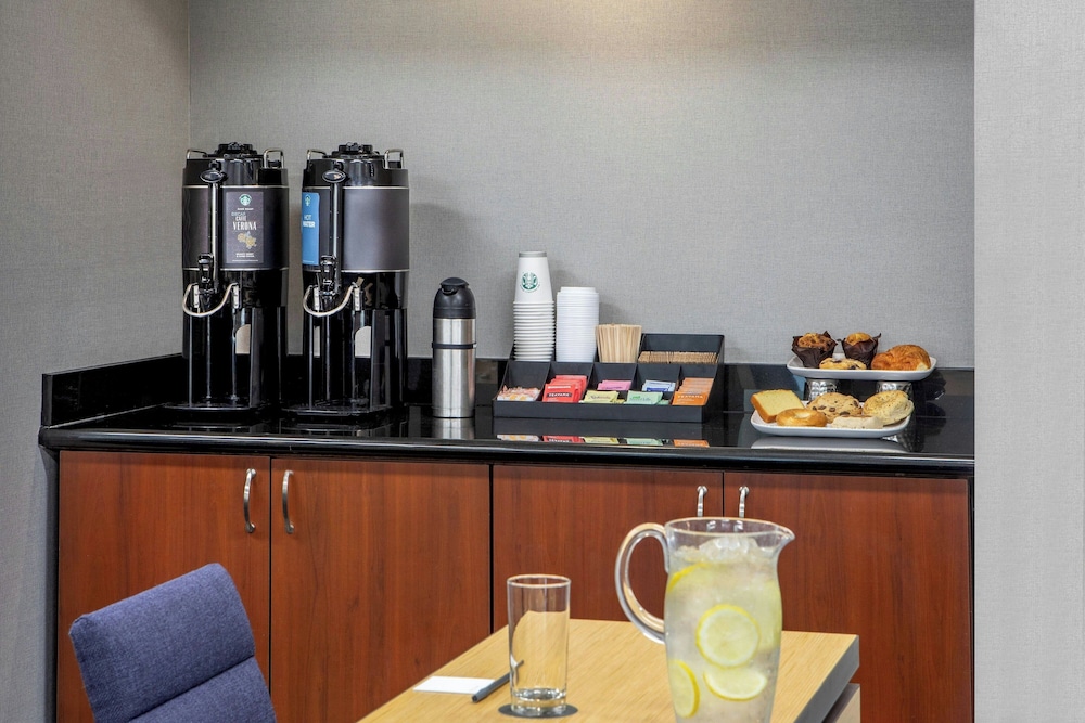 Courtyard by Marriott Boston Andover 24/59