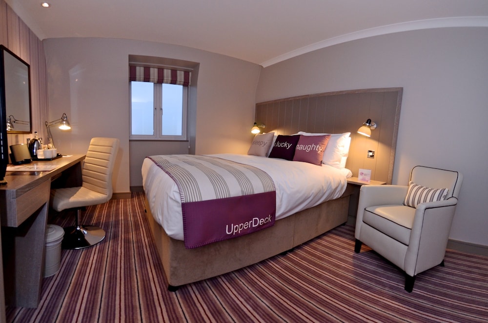 Village Hotel Hull 15/61