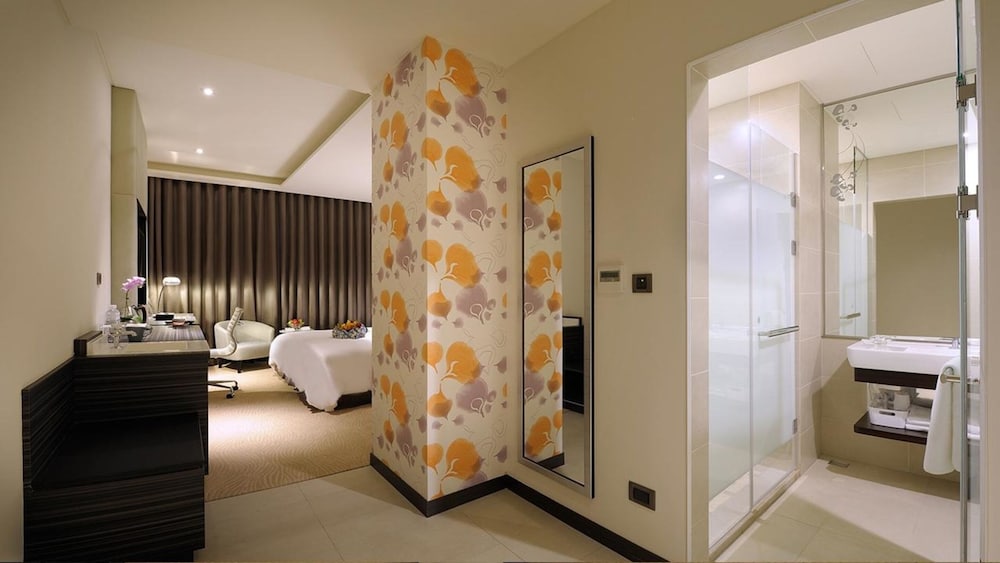 Golden Tulip Glory Fine Hotel 31/60