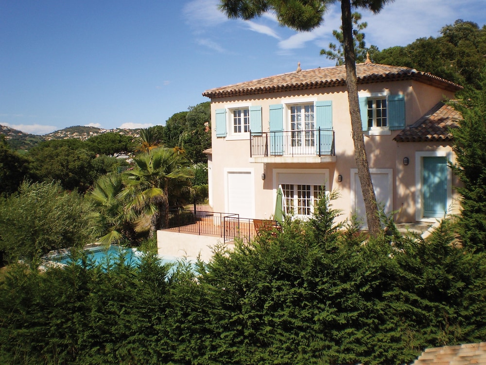 Le Carre Beauchene 5/40