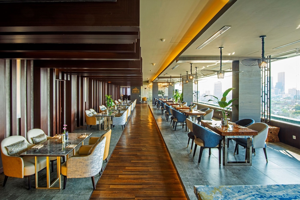 Harris Hotel & Convention Gubeng 28/46