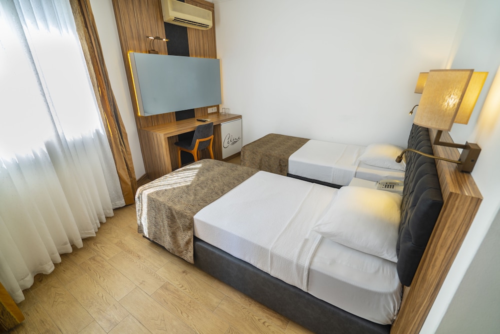 Kleopatra Celine Hotel 5/35