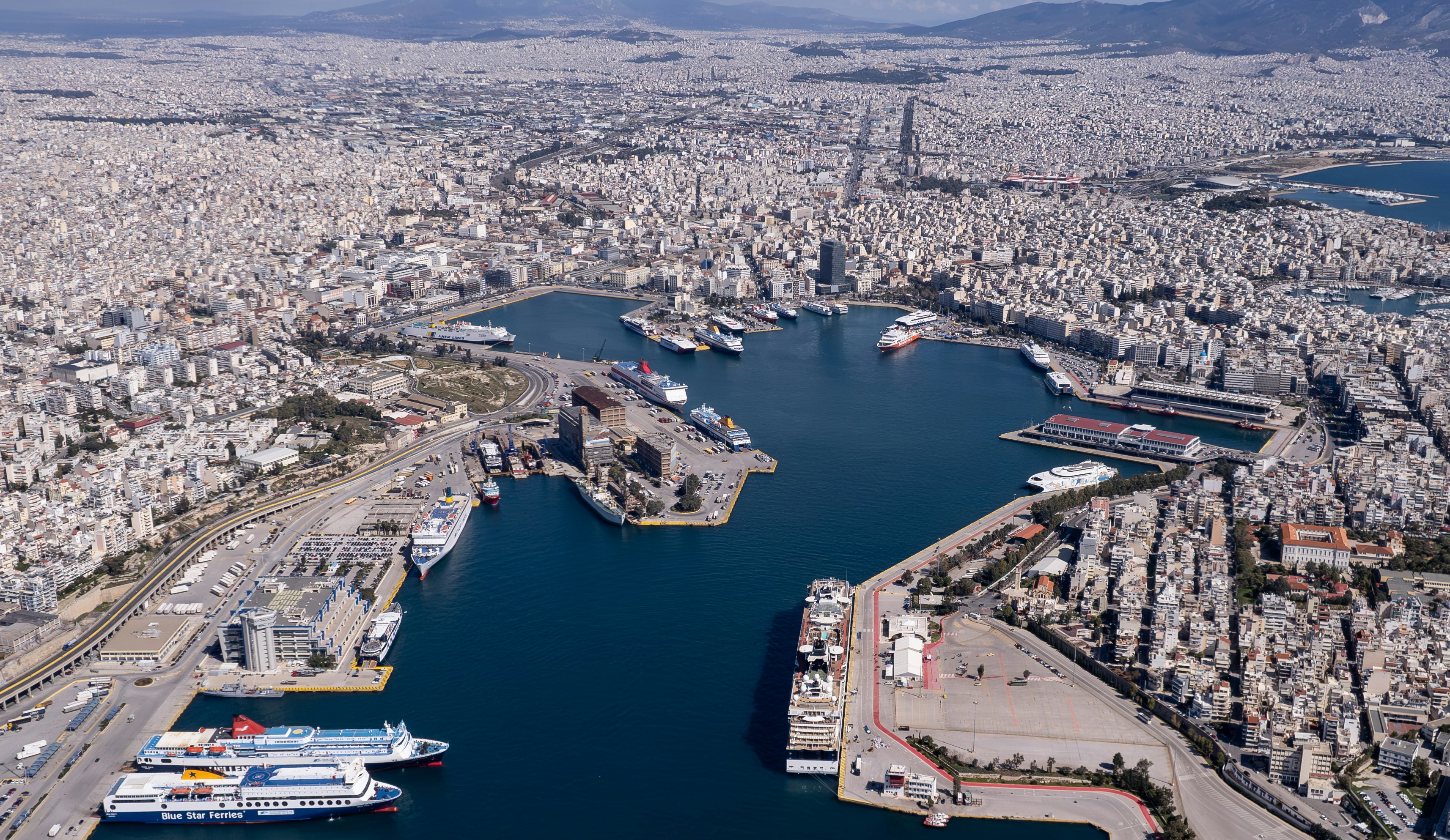 Mitsis NU Piraeus Port 38/42