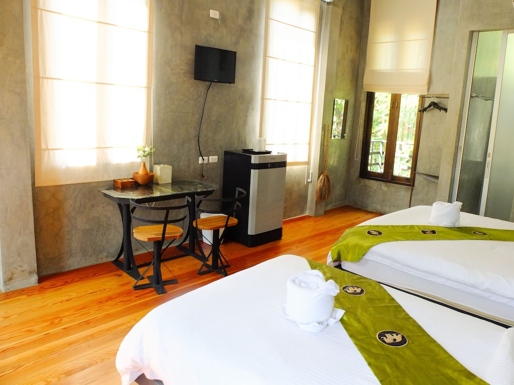 Hern Lhin Natural Resort 8/35