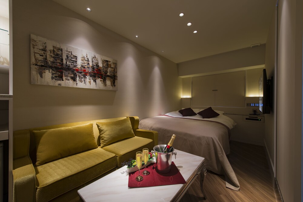 Hotel Times - Adults Only 24/37