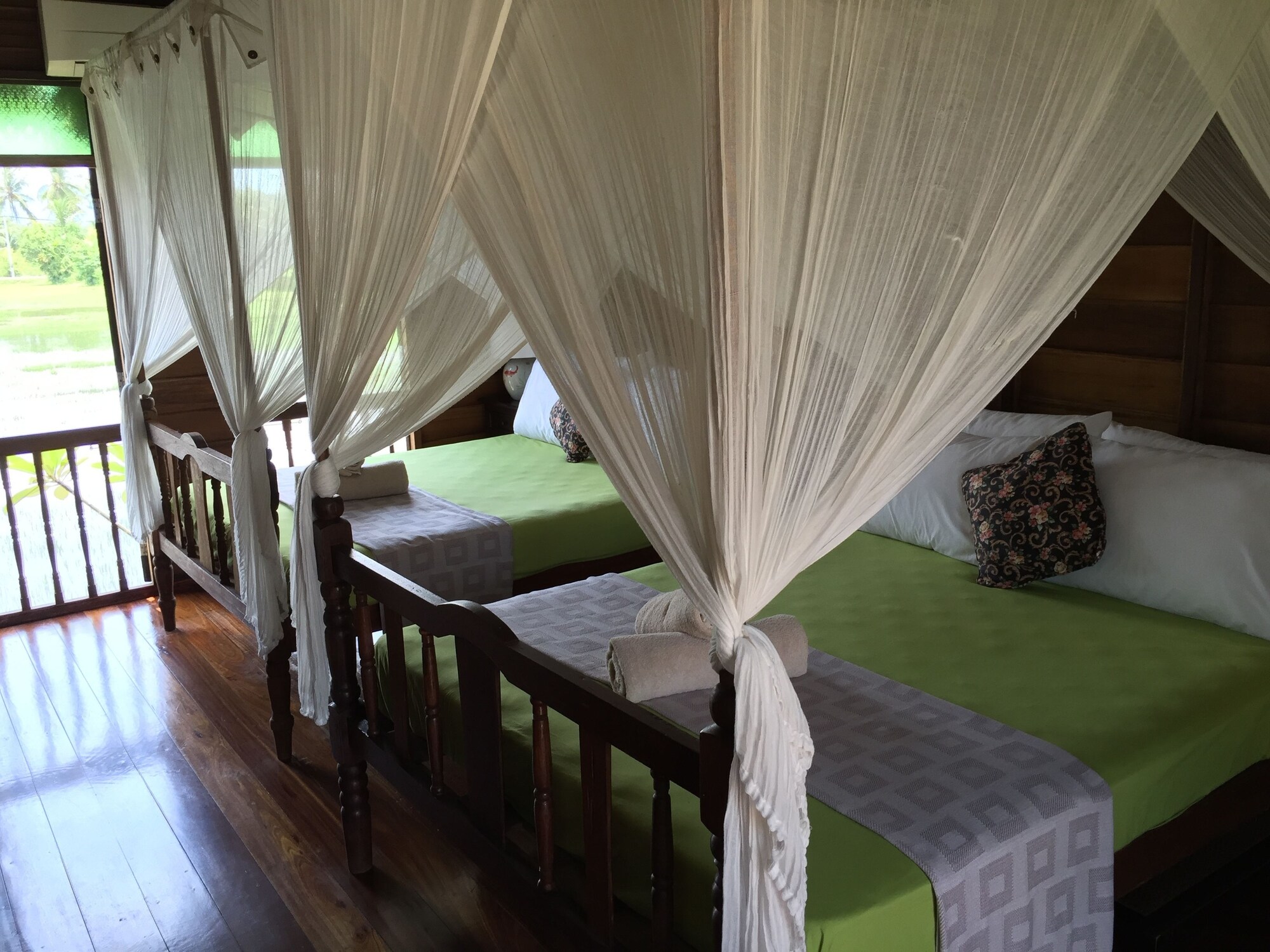 ANJUNG, CHALET
