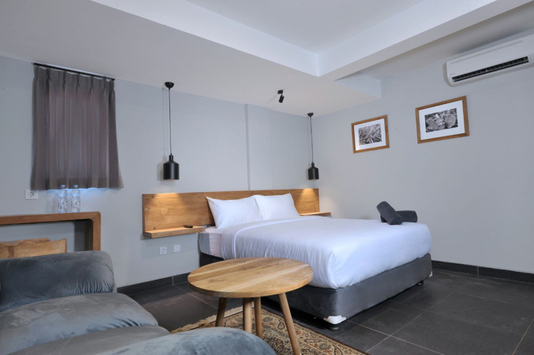 Arimbi Stay Surabaya 5/11