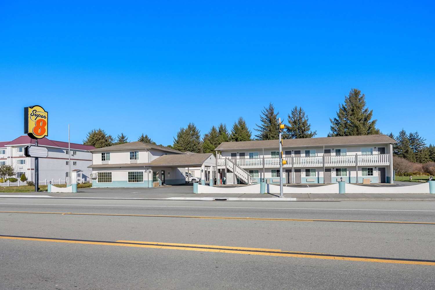 Super 8 by Wyndham Crescent City 3/15