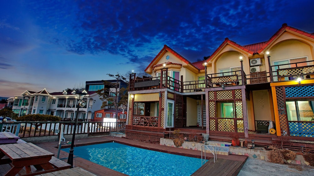 Gyeongju B House Pension 7/50