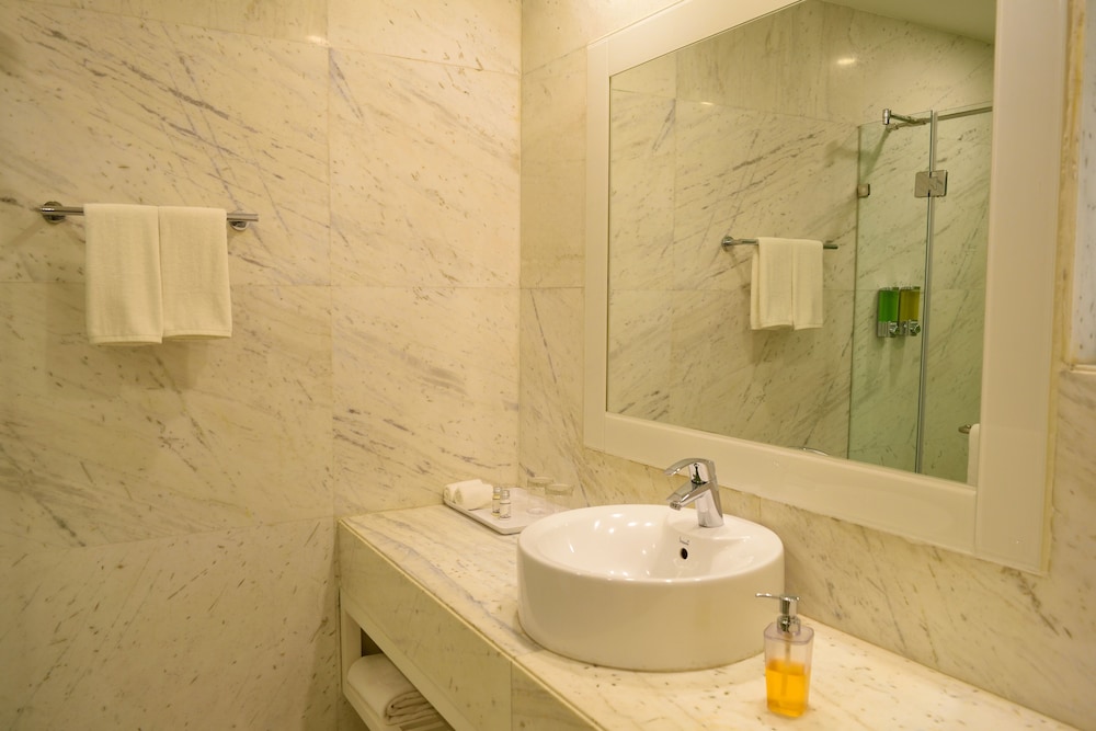 Sarovar Portico Outer Ring Road Bengaluru 57/61