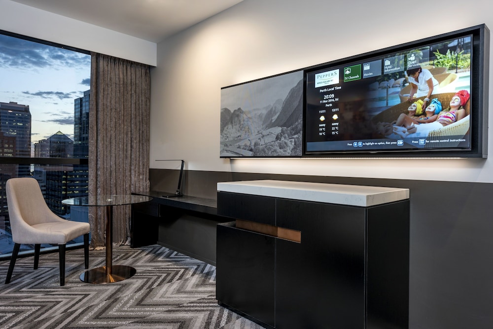 Rydges Perth Kings Square 12/63