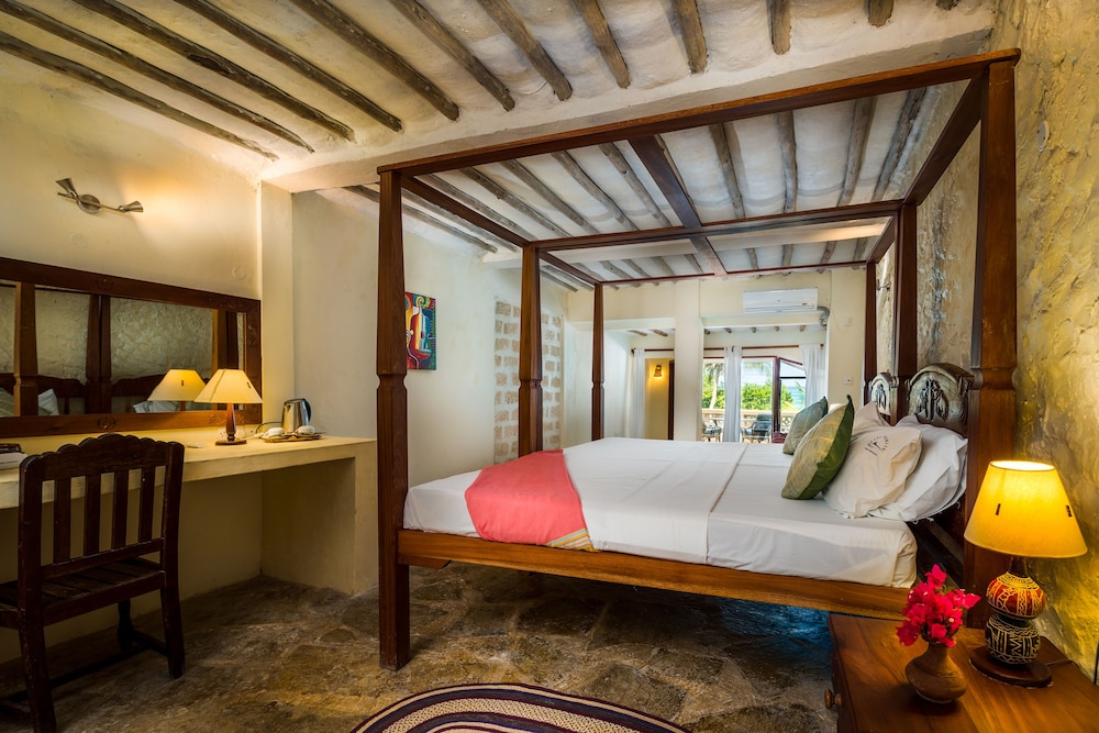 Blue Marlin Beach Hotel 14/50