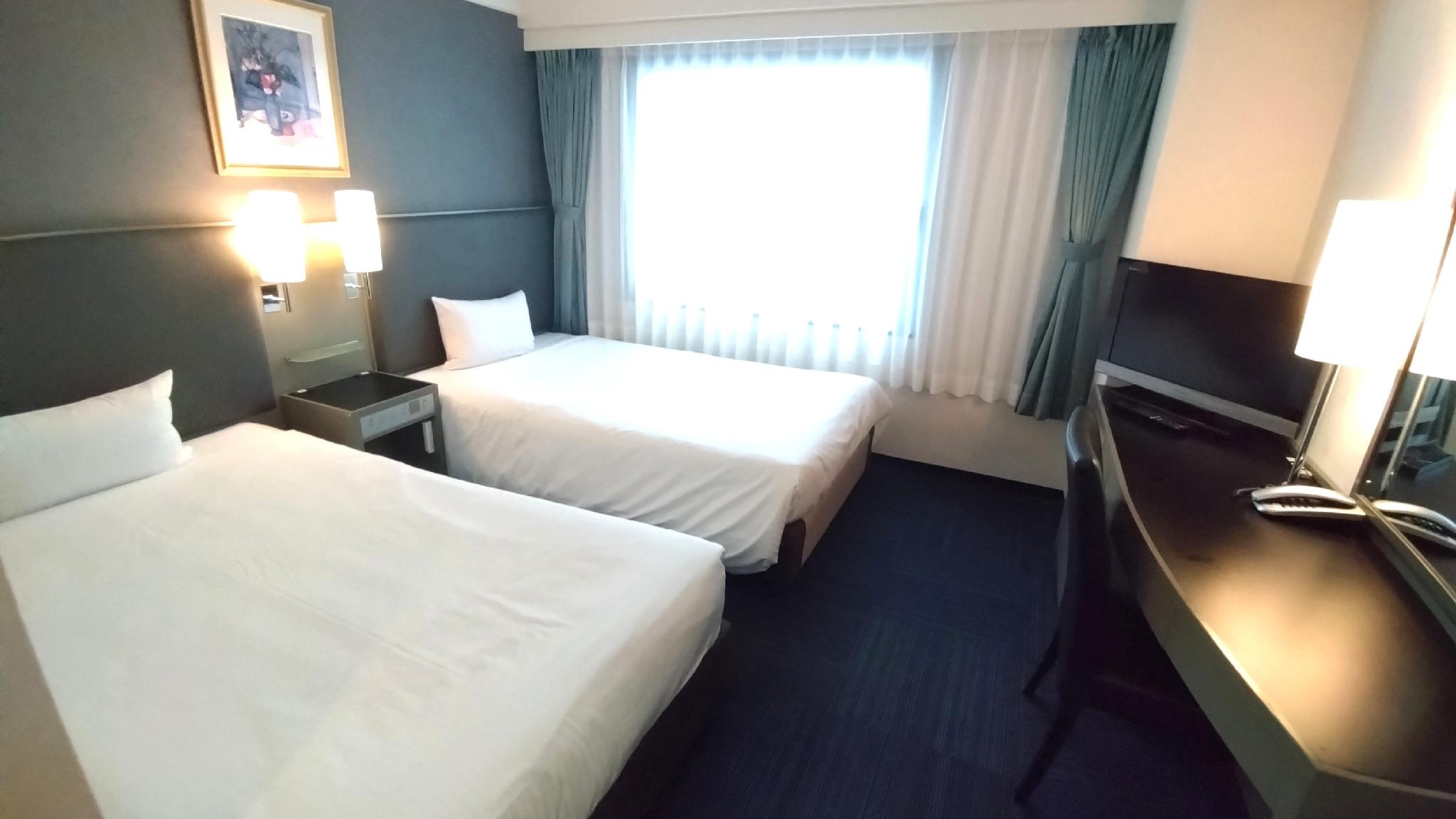 Single, Semi Double Bed