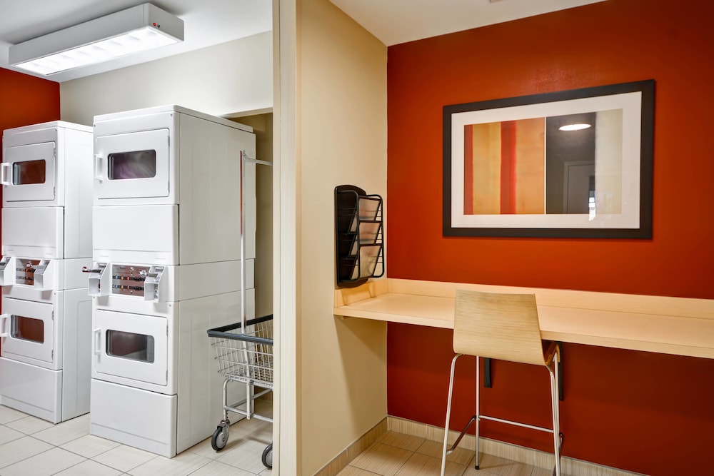 Towneplace Suites By Marriott Dallas Lewisville 37/45