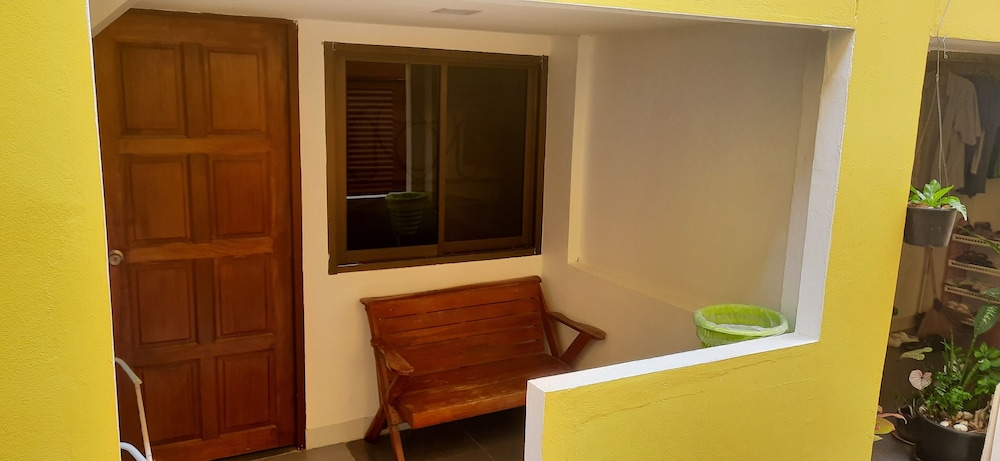 Phratamnak Inn - Hostel 69/77