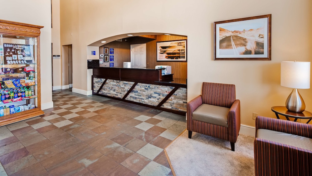 Best Western Plus King's Inn & Suites 27/37