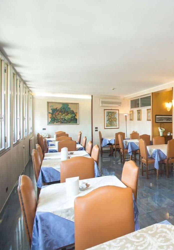 Hotel Rimini 42/56