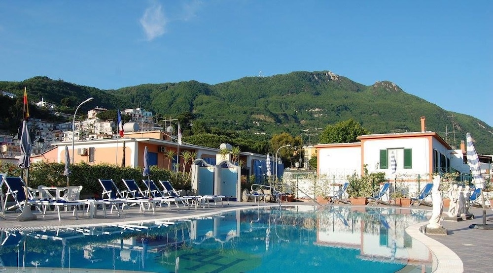 Terme Rosaleo 39/48