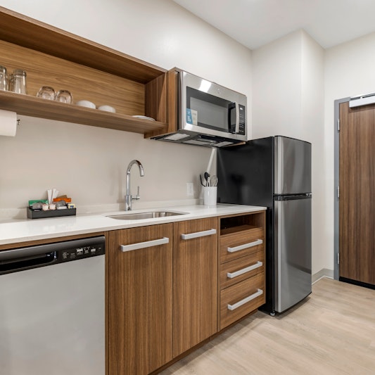 Home2 Suites by Hilton Richmond, KY 6/20