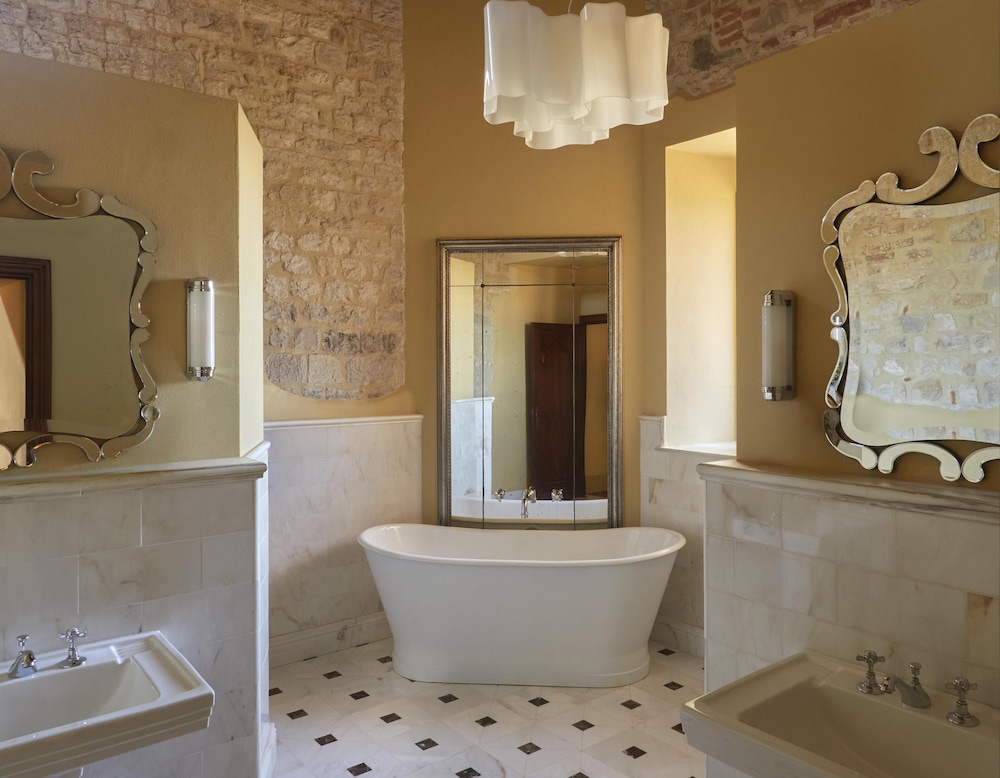 Castello Di Casole A Belmond Hotel Tuscany 83/84