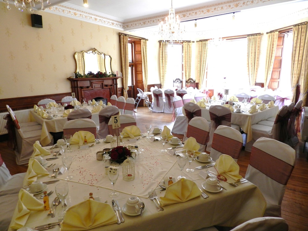 Ledgowan Lodge Hotel 56/72