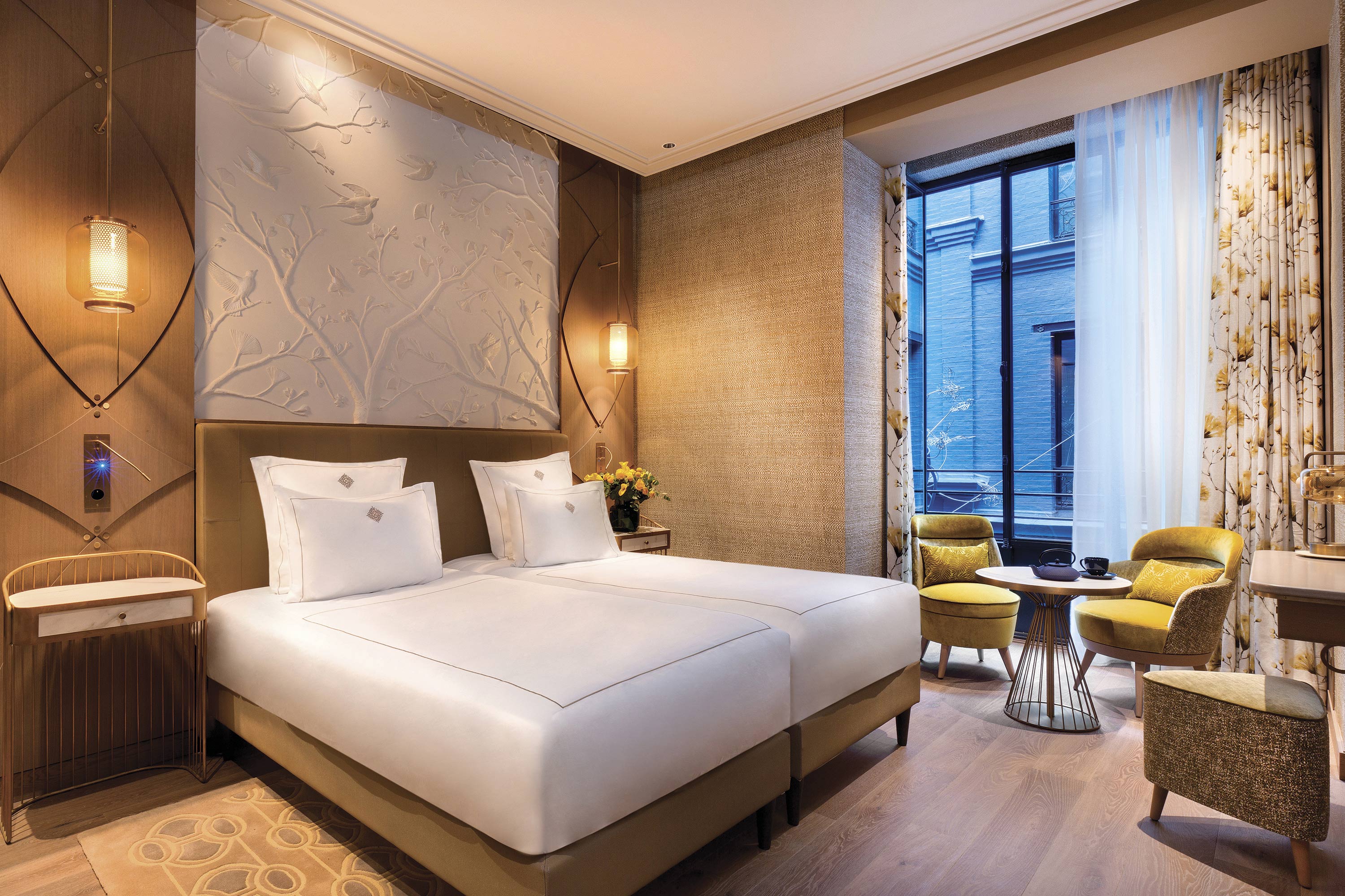 Deluxe, Twin Beds