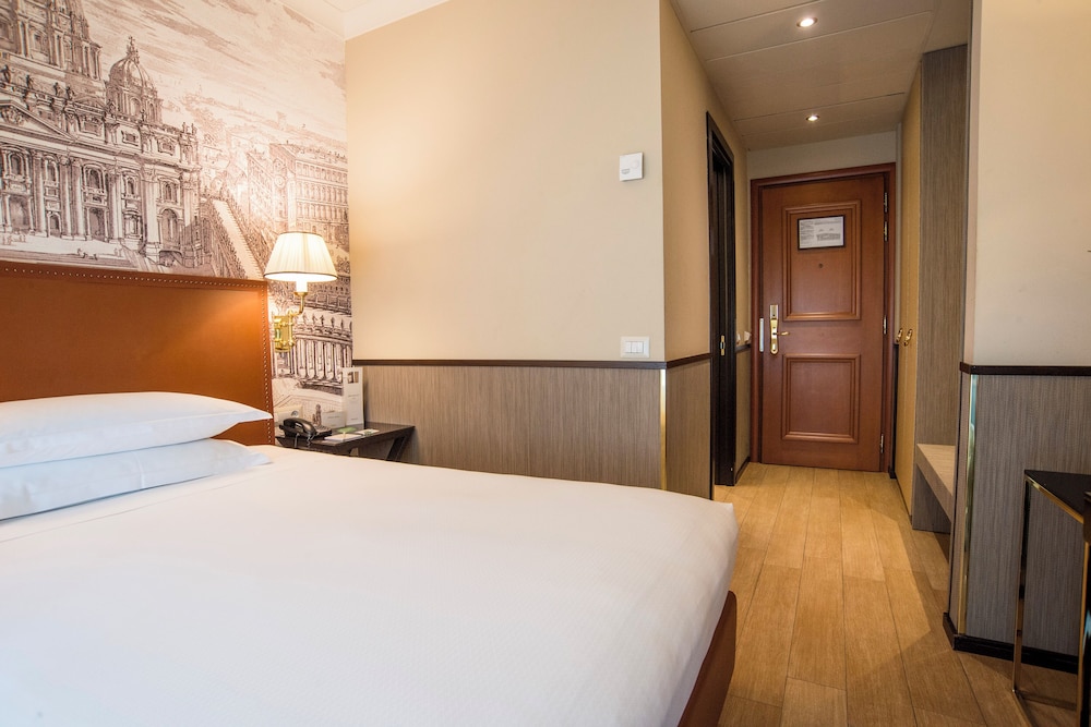 SUPERIOR, SINGLE, LARGE SINGLE BED