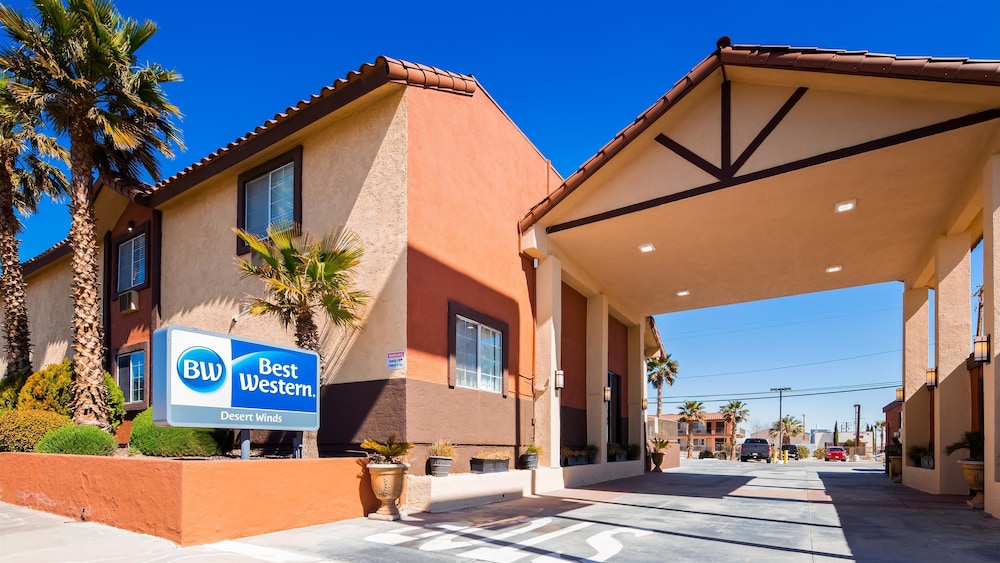 Best Western Desert Winds 9/43