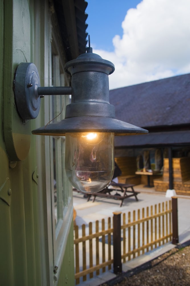 The Stonehenge Inn Carvery 1/39