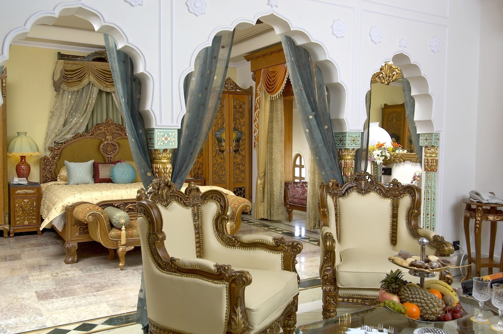 Shiv Vilas Resorts 40/59