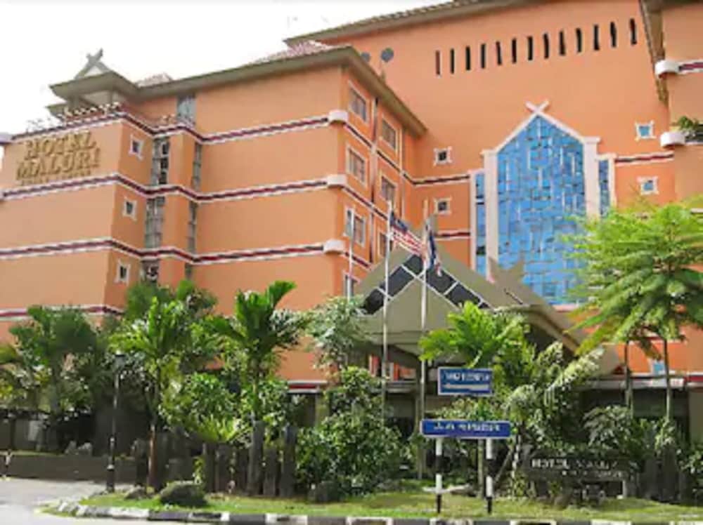 Hotel Maluri 5/30