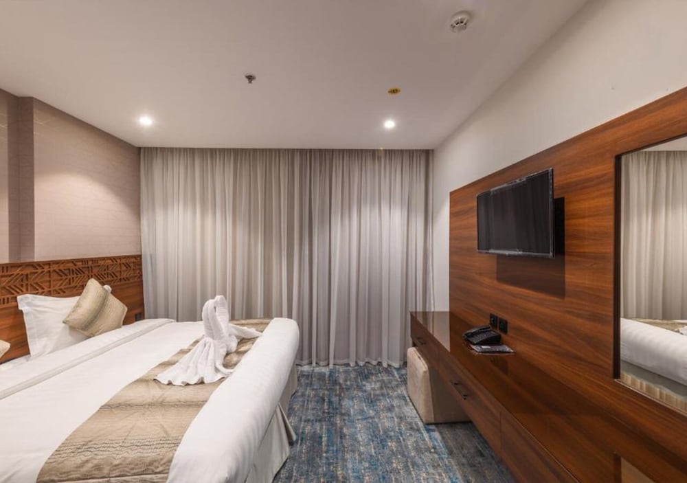 فندق منازل الزائرين(Manazel Al Zaireen Hotel) 24/40