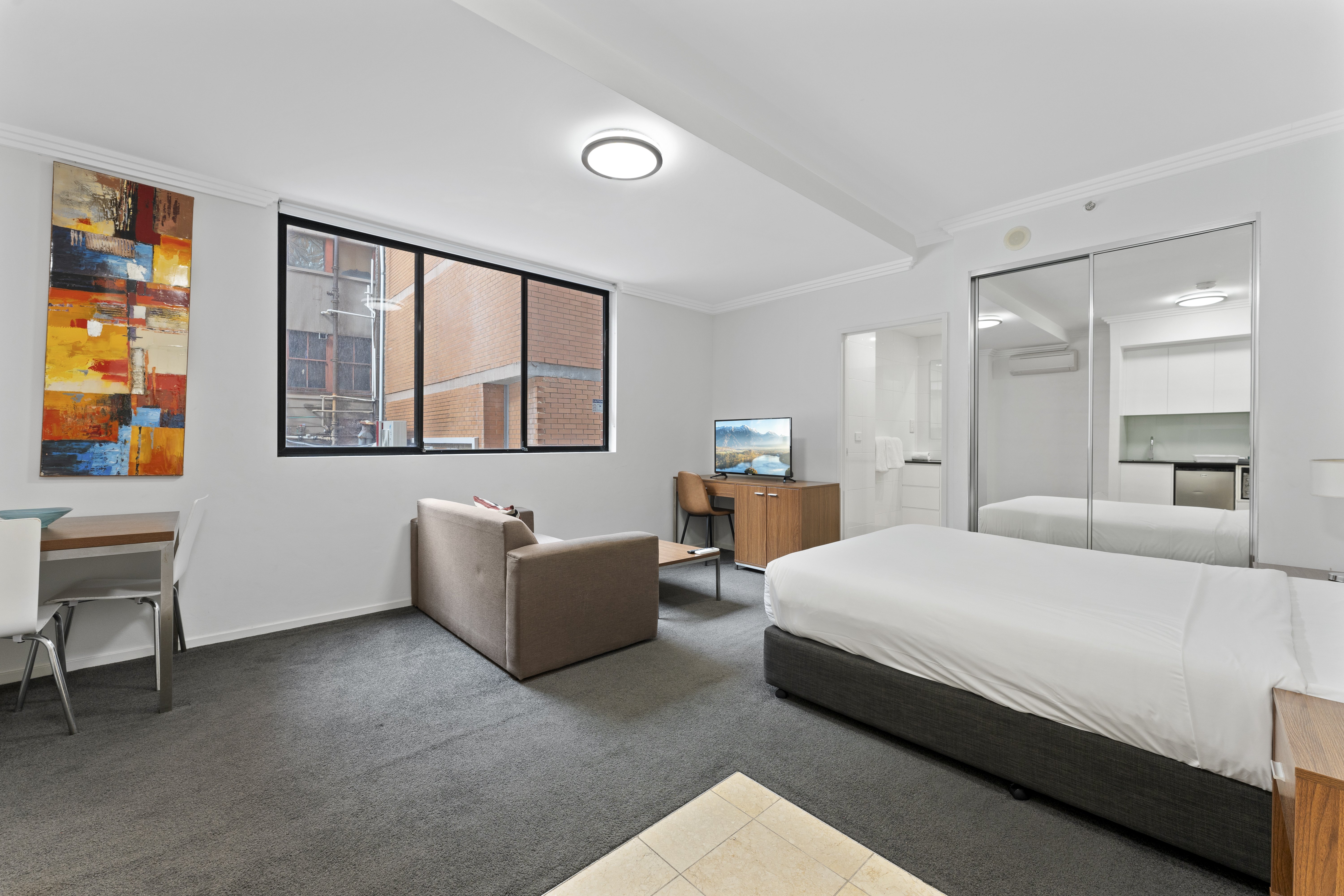 Apx Darling Harbour 18/37