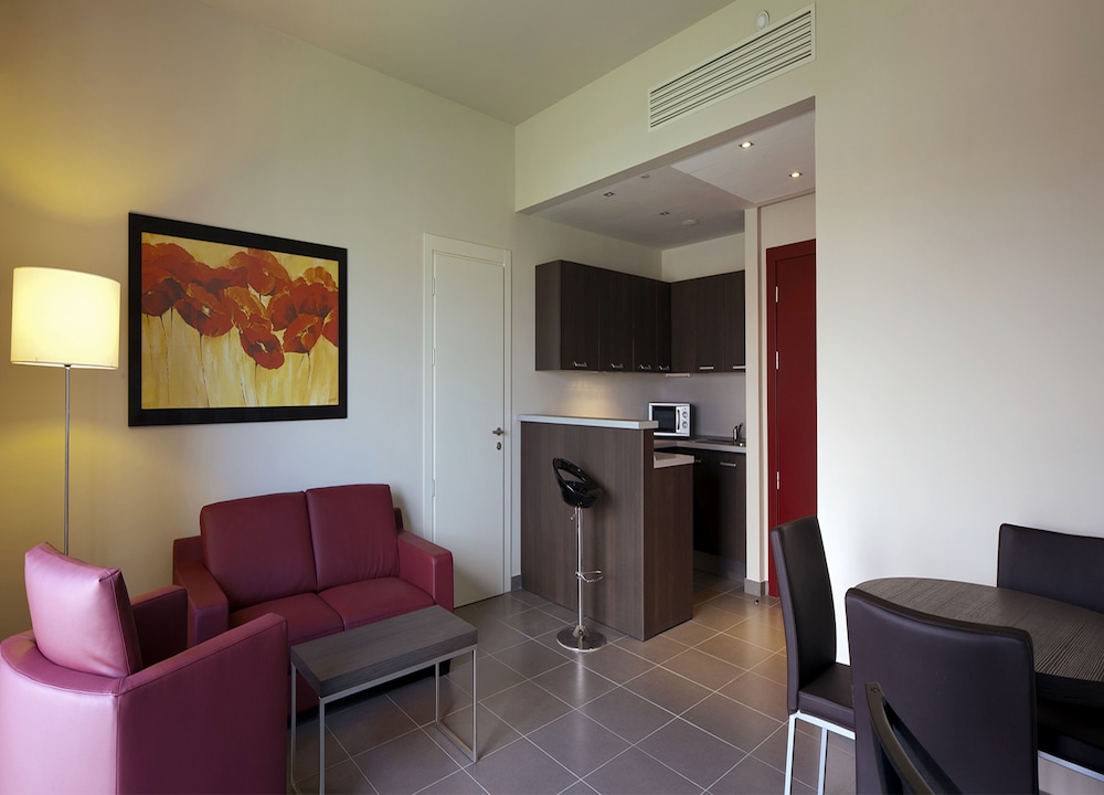 Inn Naples Airport 42/71