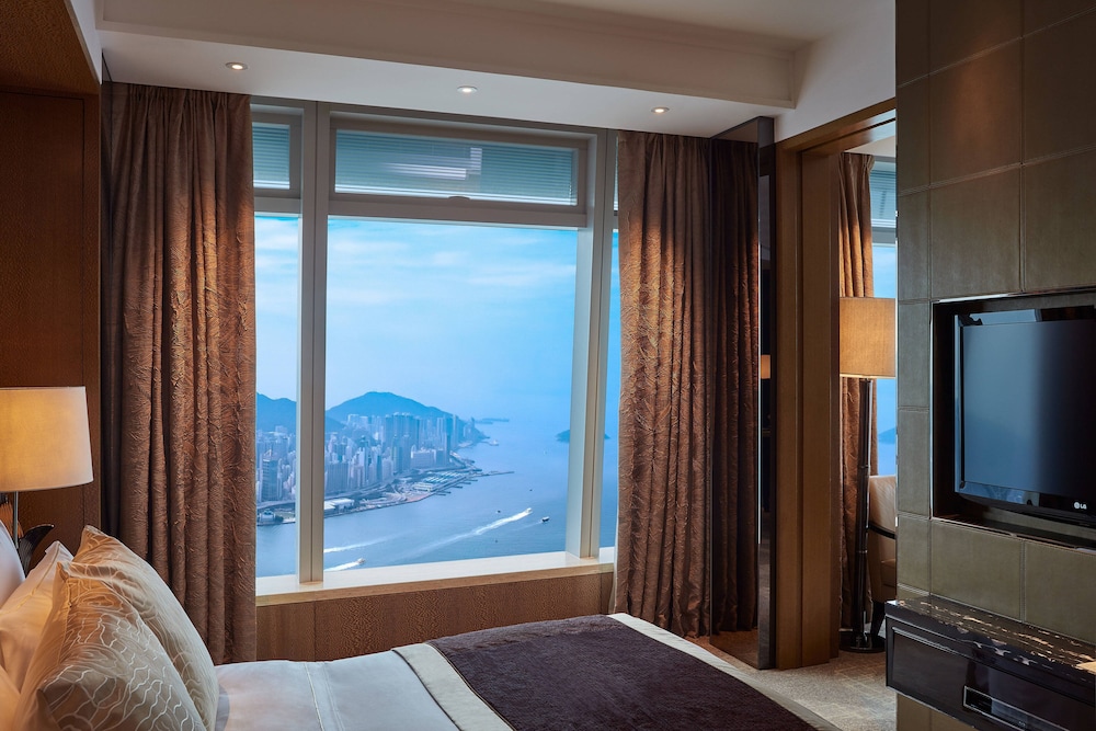 The Ritz Carlton Hong Kong 15/35