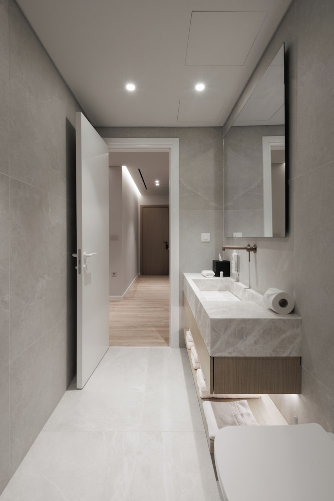 NUR Aparthotel Athens 30/35