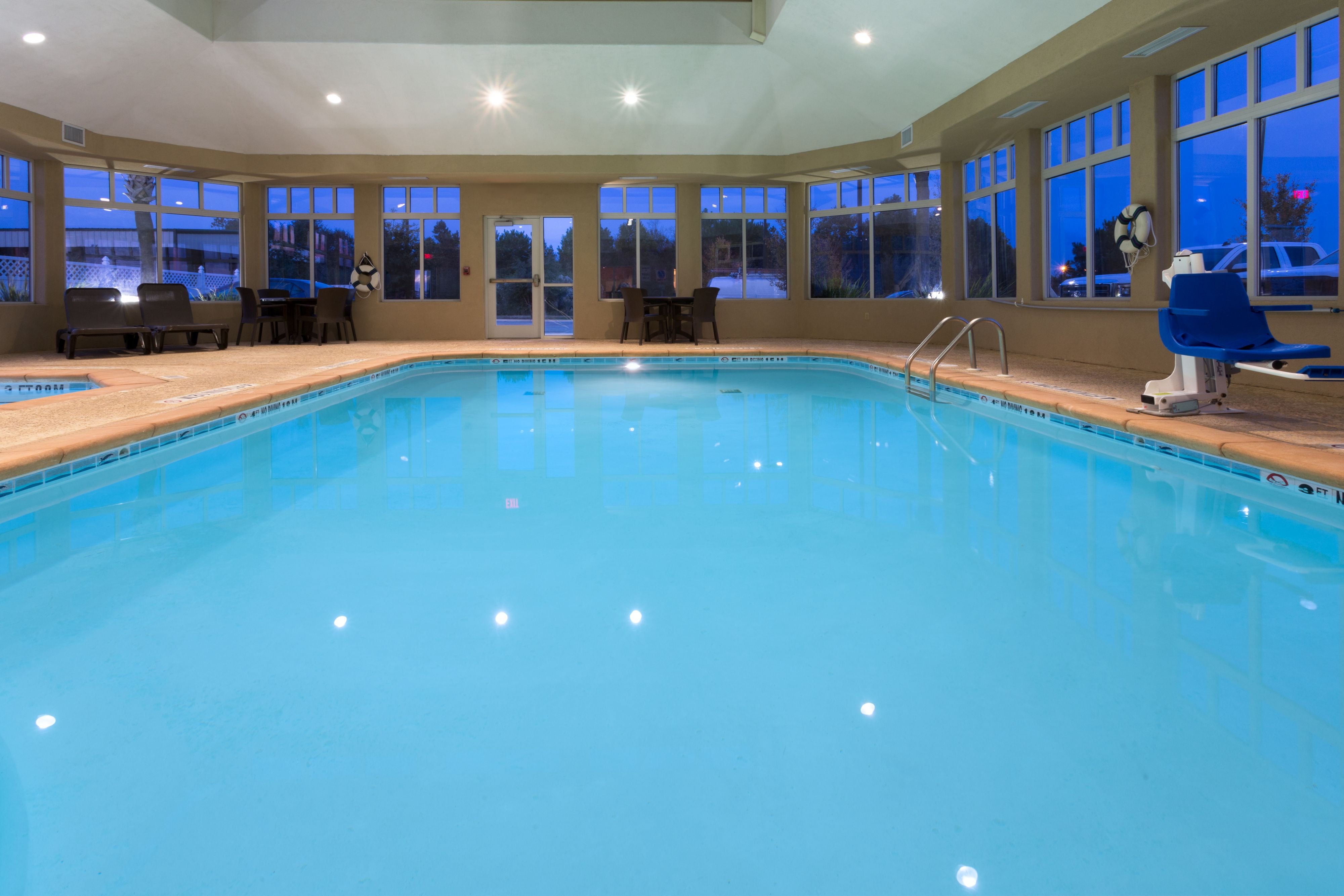 Holiday Inn Express Hotel And Suites Moultrie 32/50