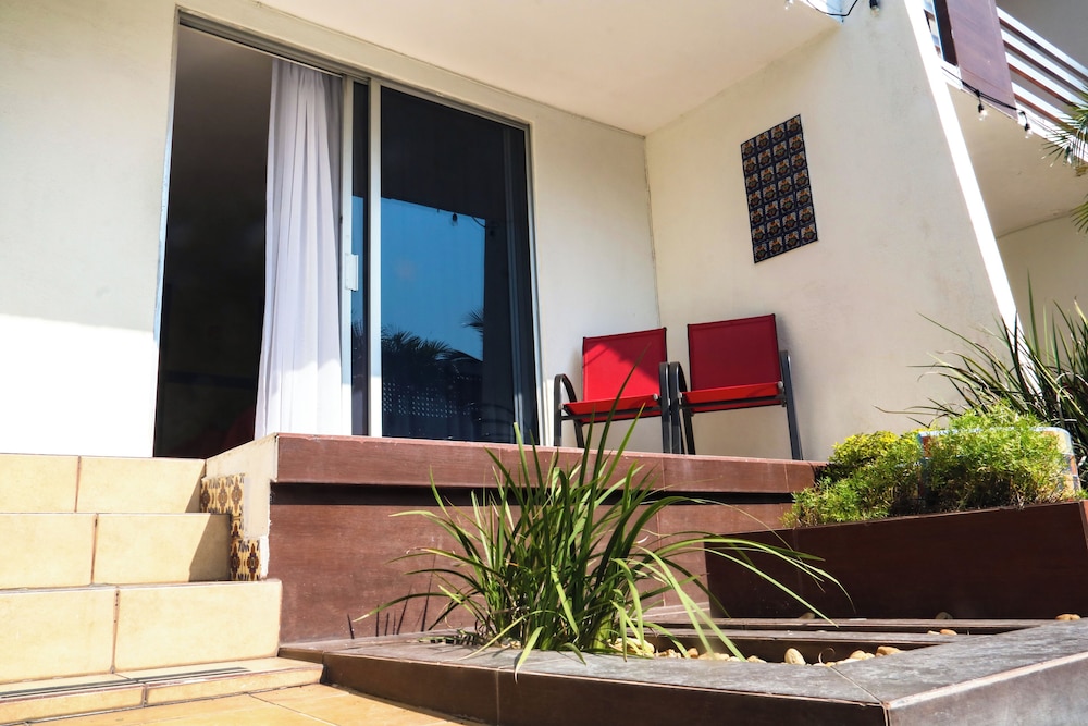 VF Villa Florencia Hotel 40/58
