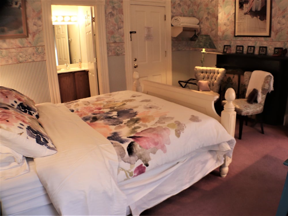 50 Lincoln Short North Bed and Breakfast 43/71