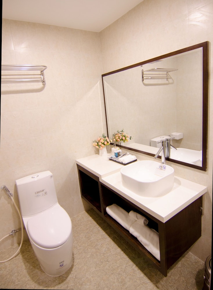 Hoa Phong Hotel 51/60