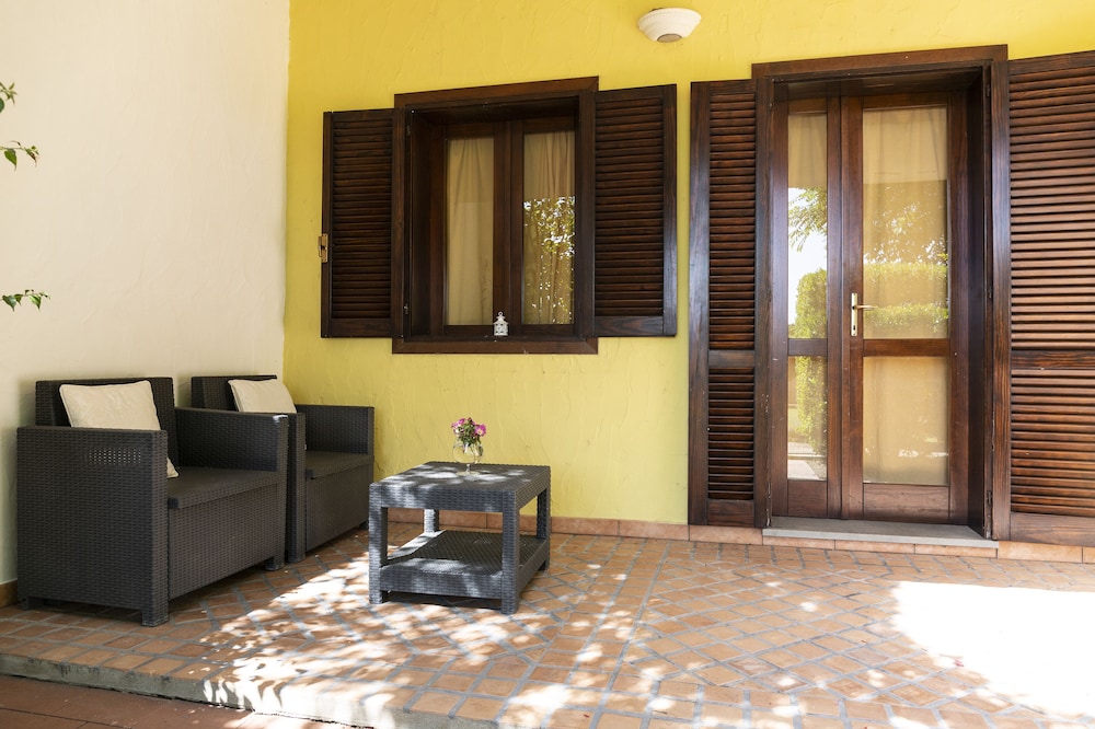 IS BENAS COUNTRY LODGE 31/63