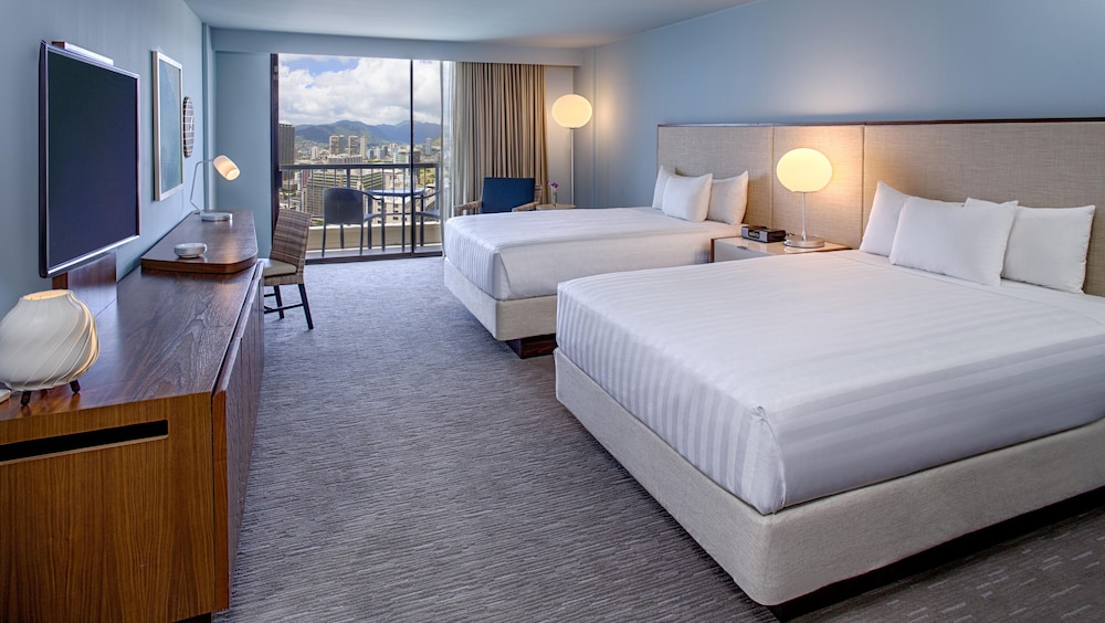 Hyatt Regency Waikiki Beach Resort and Spa 16/50