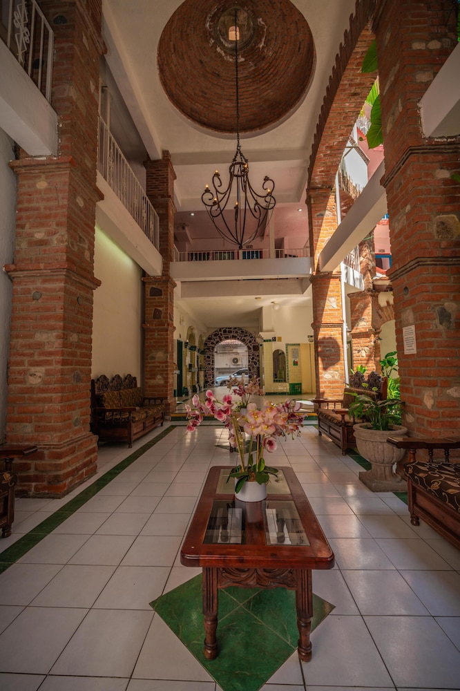 Hotel Encino Centro Puerto Vallarta Ex Encino 8/50