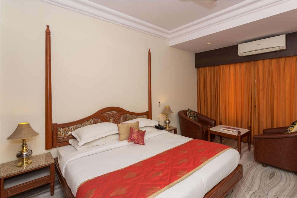 Hotel Hilltop Palace 16/29