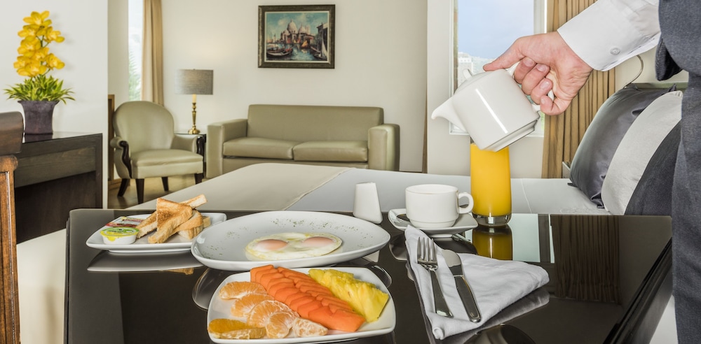 Hotel Egina Medellin 36/49