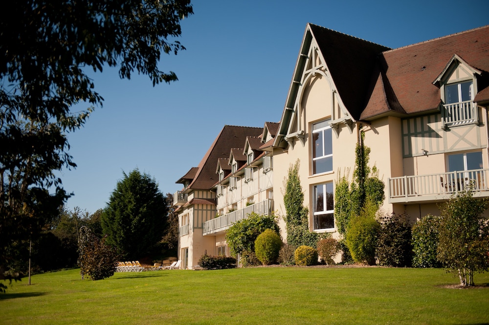 Domaine de Villers Hotel Restaurant Amp Spa 59/63