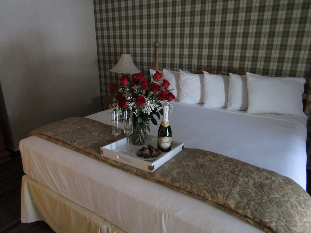 Green Granite Inn, an Ascend Collection Hotel 15/72