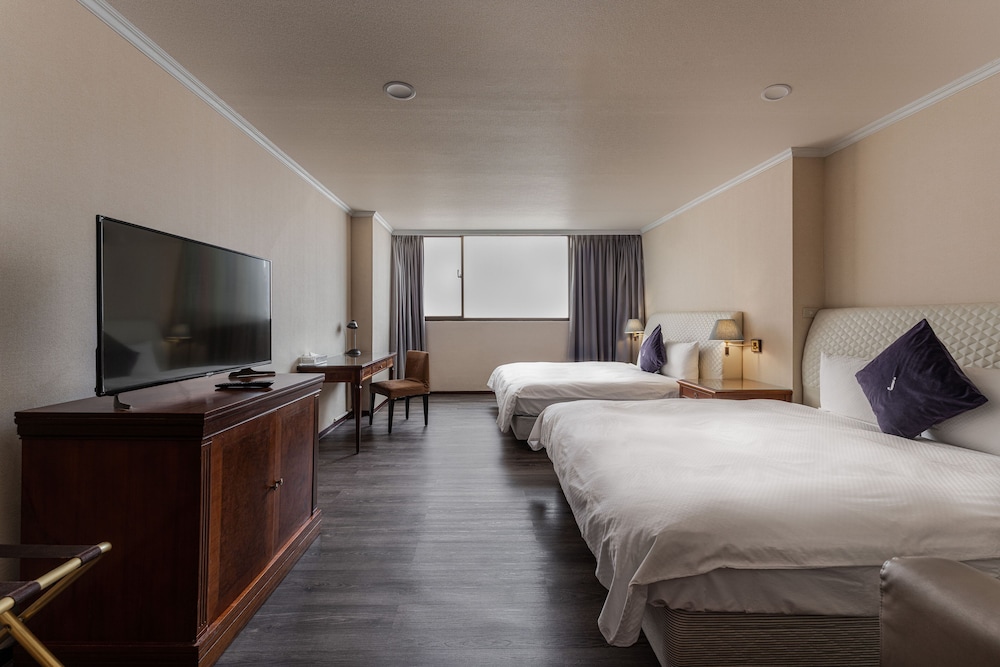 Hotel J Metropolis 26/54