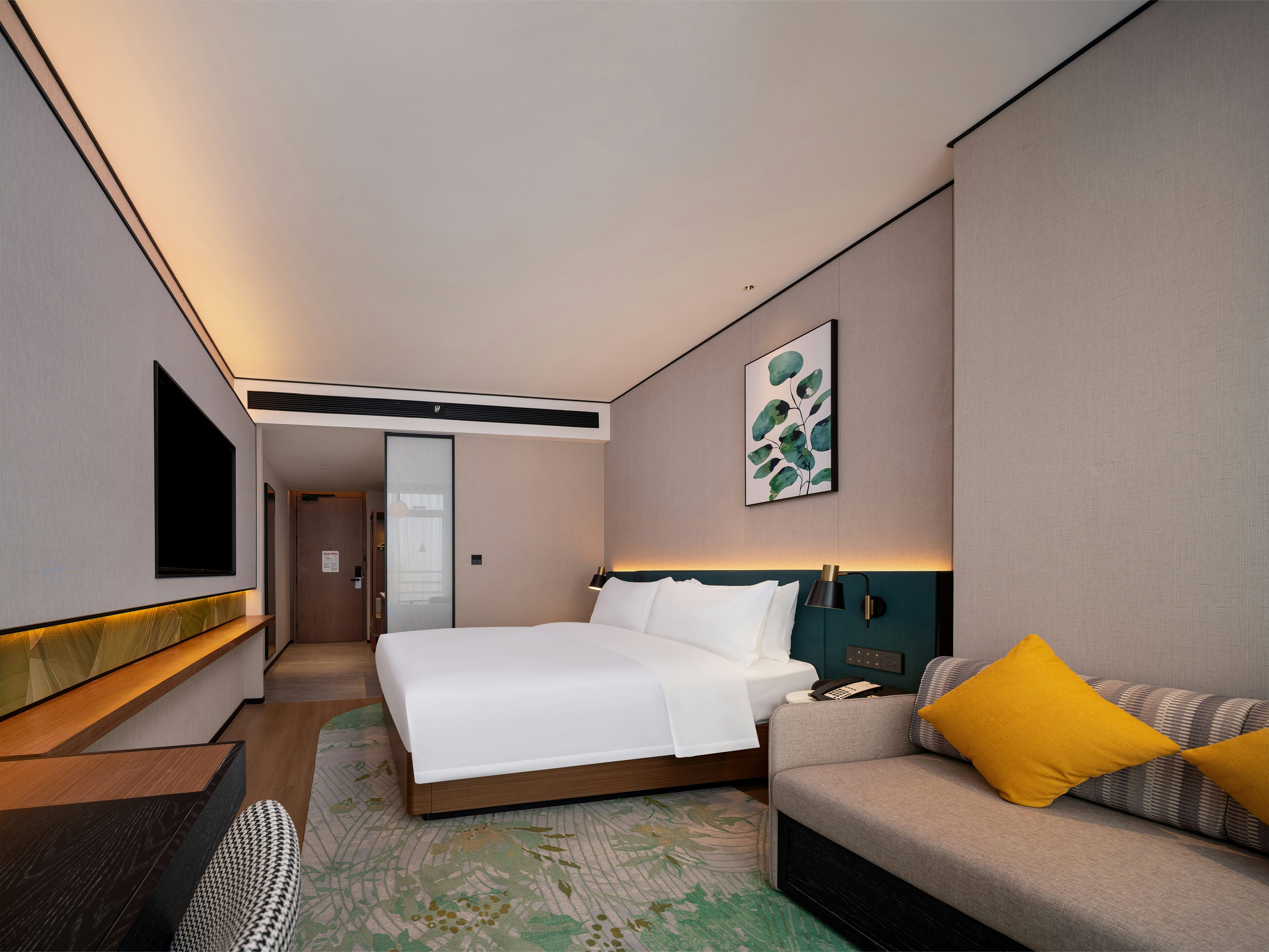 ROOM, KING BED, ACCESSIBLE