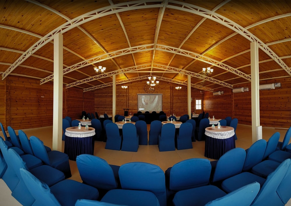 The Regalia Luxury Resort 36/50
